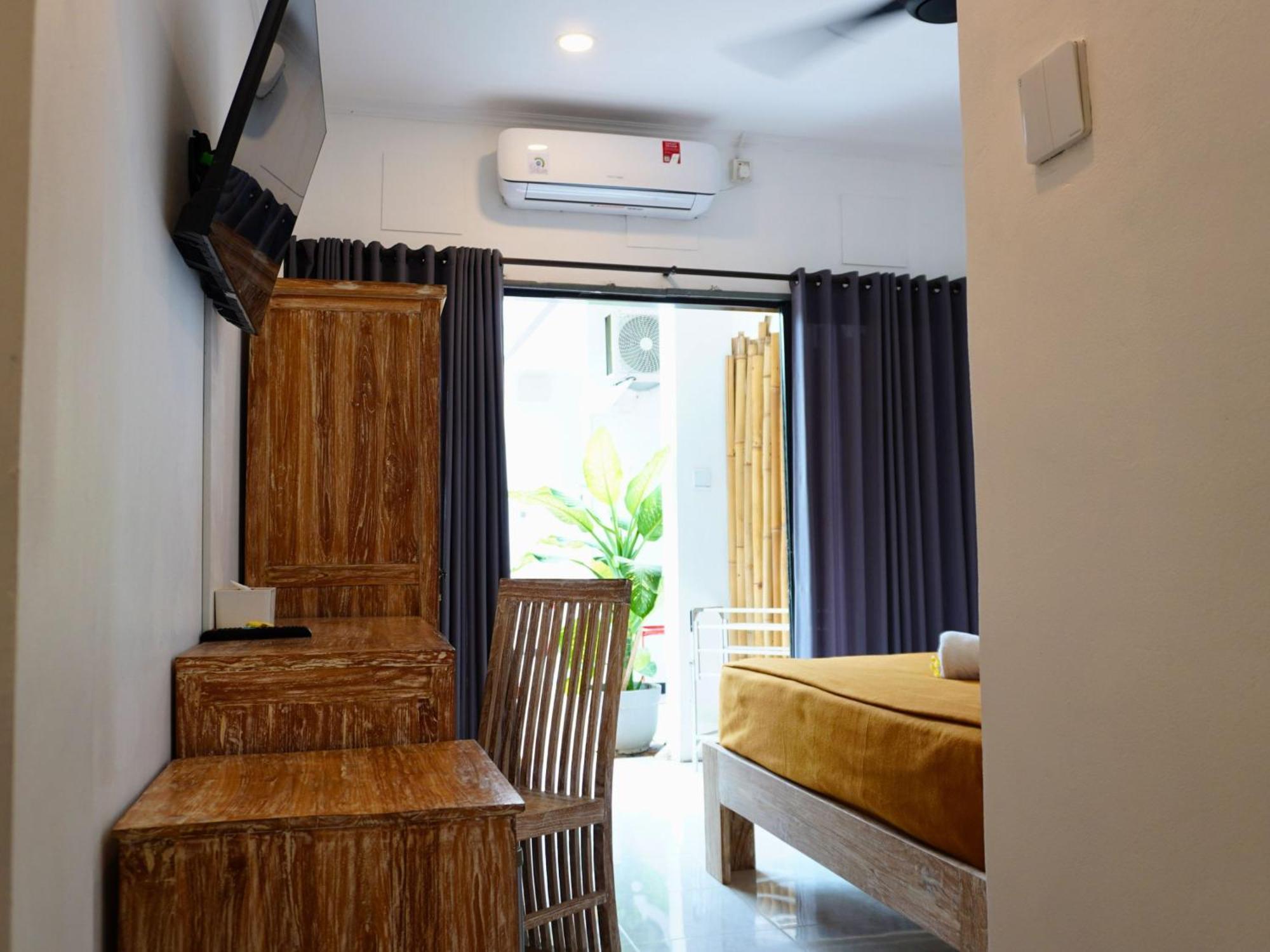 Summer Of Surf Hostel Uluwatu Ungasan Eksteriør bilde