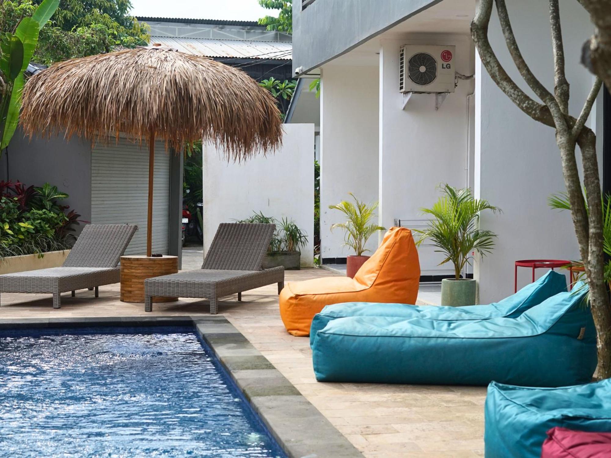 Summer Of Surf Hostel Uluwatu Ungasan Eksteriør bilde
