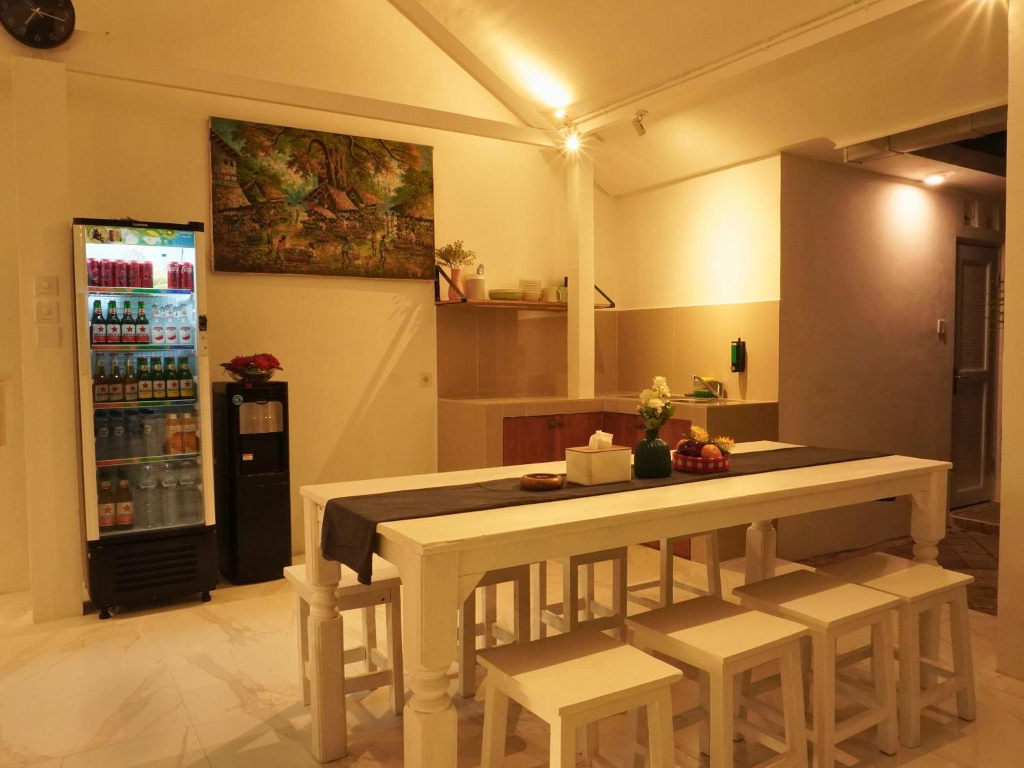 Summer Of Surf Hostel Uluwatu Ungasan Eksteriør bilde