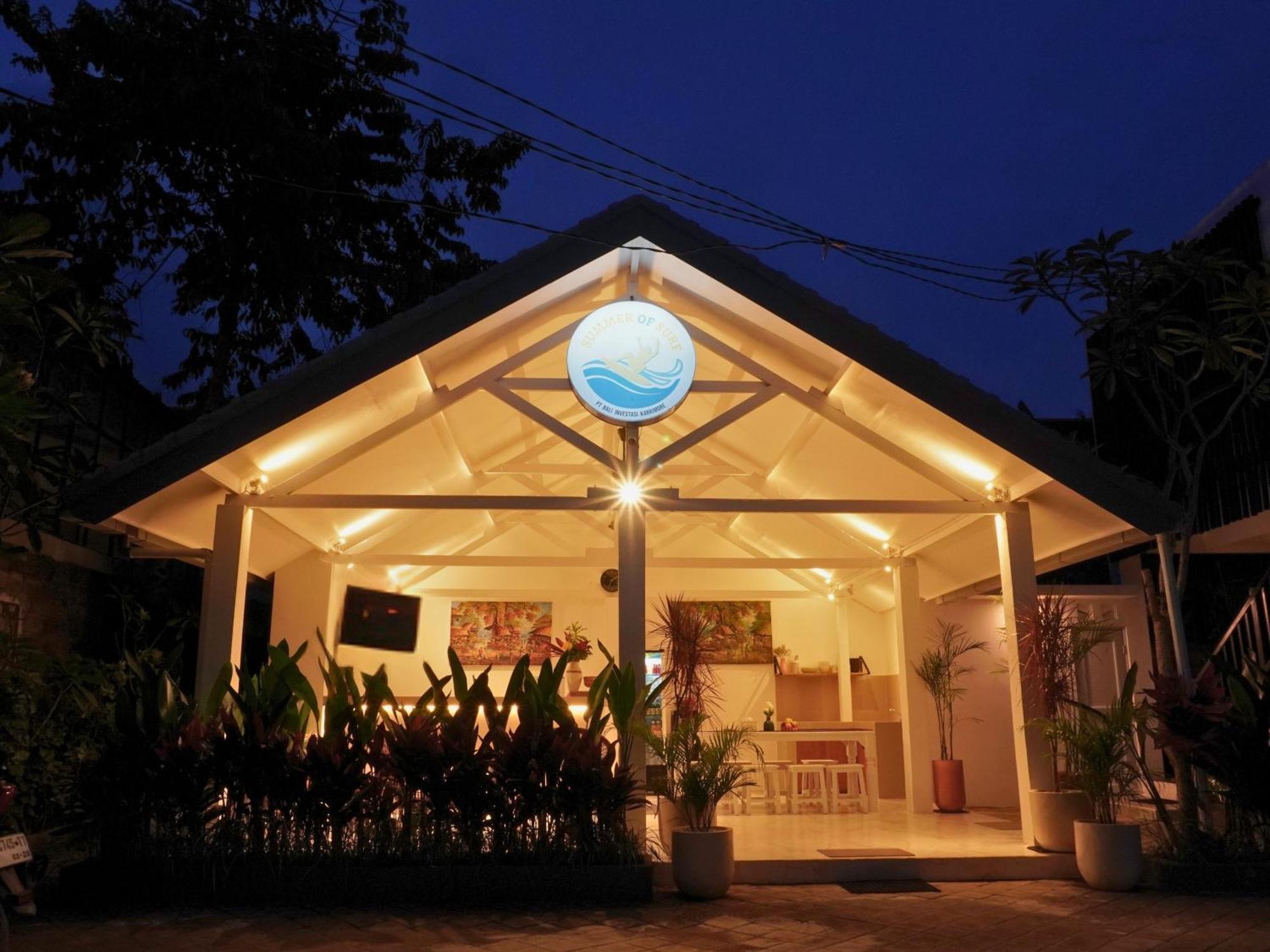 Summer Of Surf Hostel Uluwatu Ungasan Eksteriør bilde